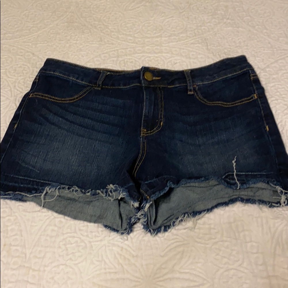 Prosperity distressed Jean shorts